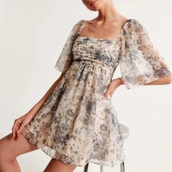 Abercrombie & Fitch Dresses & Skirts - Abercrombie & Fitch Emerson Blue Floral Mini Dress - Sz Medium - NWT